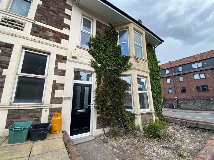 2 Bedroom Property To Rent In Oldfield Road, Bristol, BS8