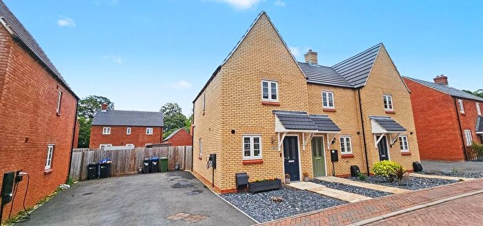 2 Bedroom Semi-Detached House For Sale In Hamilton Drive, Towcester, NN12