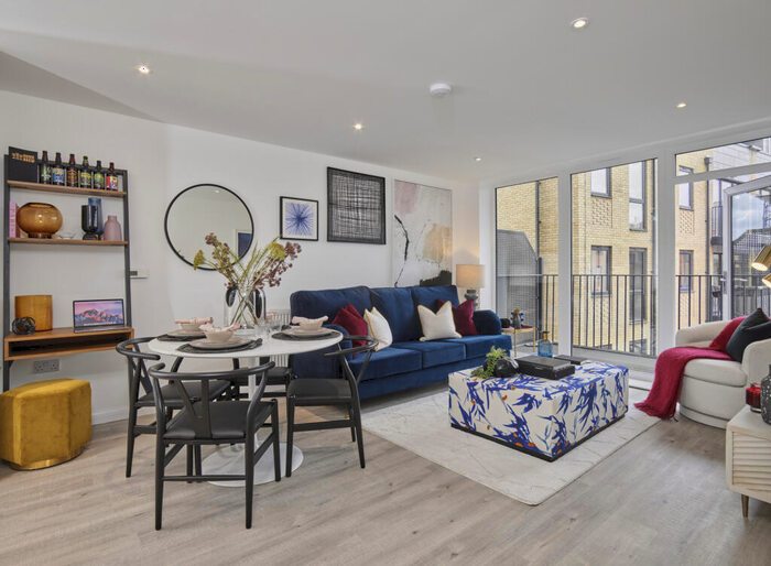 1 Bedroom Apartment For Sale In The Ridgeway, Enfield, EN2