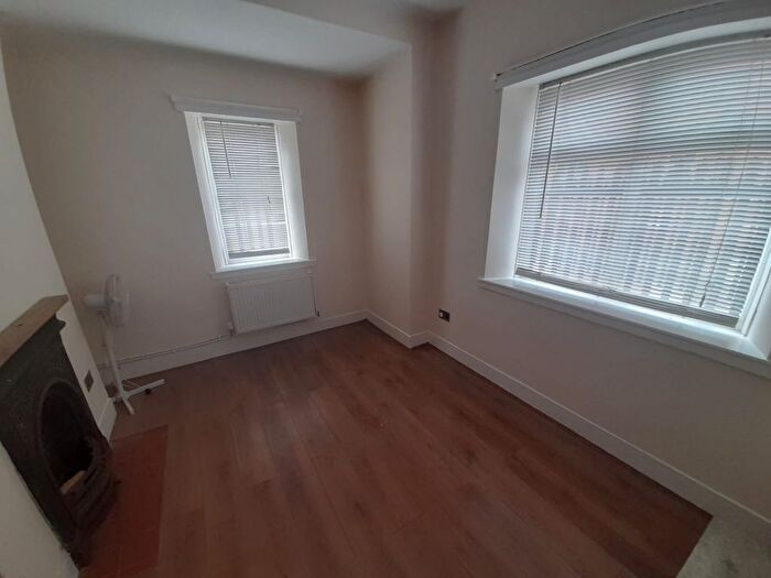 3 Bedroom Detached House To Rent In Fentham Road, Erdington, Birmingham, B23