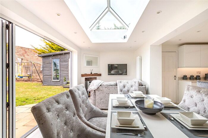 4 Bedroom Semi-Detached House For Sale In Chestnut Walk, Bristol, BS13