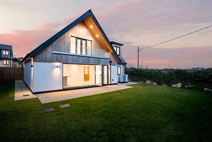 4 Bedroom Detached House For Sale In Sunny Corner Lane, Penzance, TR19