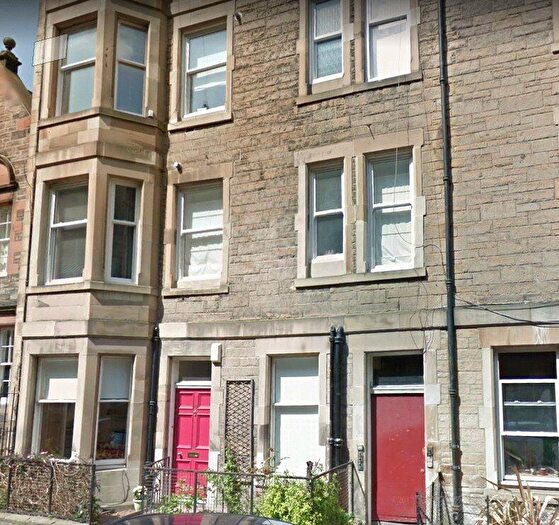 2 Bedroom Flat To Rent In Montpelier, Bruntsfield, Edinburgh, EH10