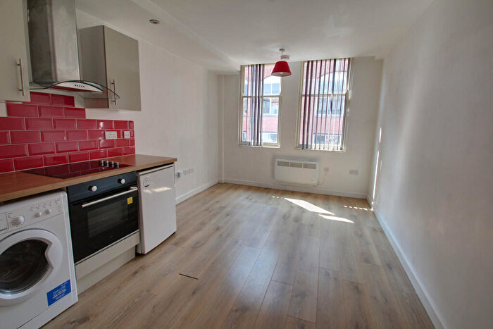 1 Bedroom Apartment To Rent In Queen Street, Leicester, LE1