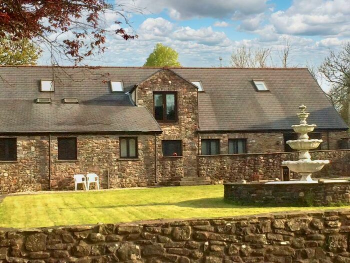 5 Bedroom Detached House For Sale In Penrhos, Cardiff, CF15