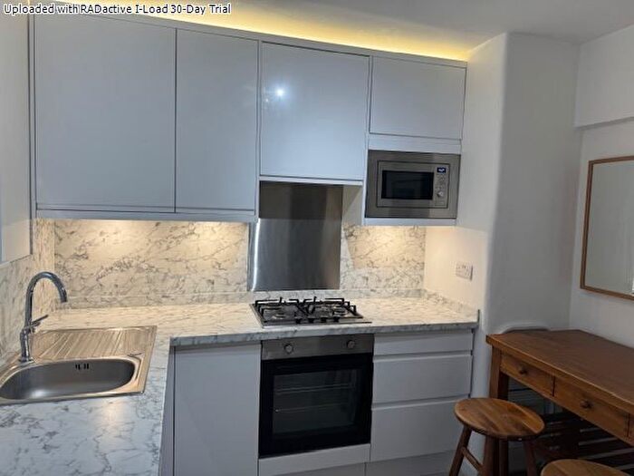 2 Bedroom Flat To Rent In Chelsea Manor Street, London, SW3
