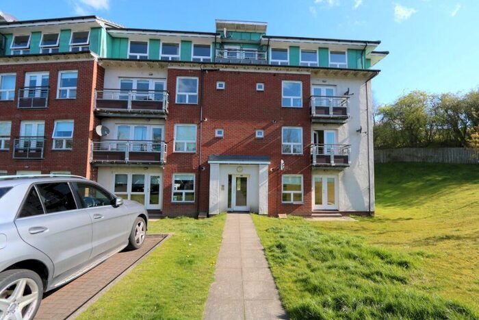 2 Bedroom Flat To Rent In Strathblane Gardens, Anniesland, Glasgow, G13