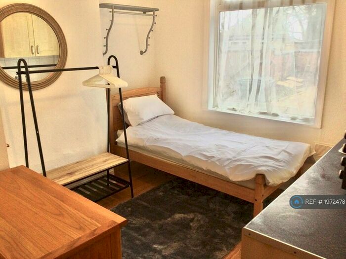 Studio To Rent In St Nicholas Street, Coventry, CV1