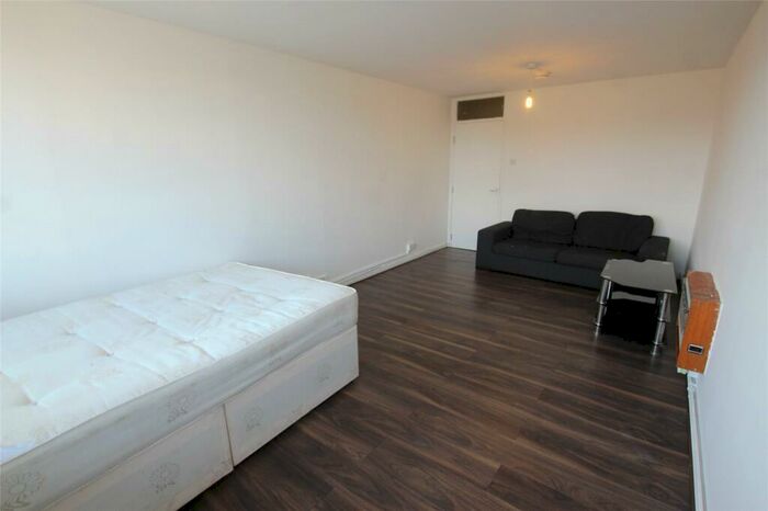 Property To Rent In Andoversford Court, London, SE15