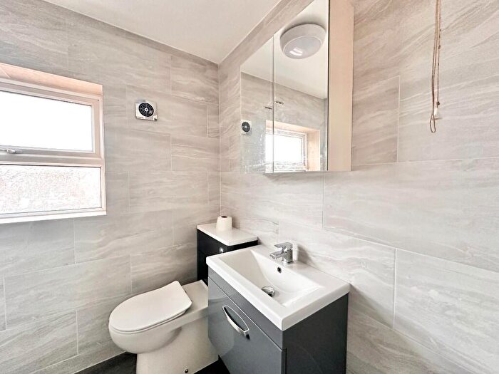 2 Bedroom Terraced House For Sale In Sixth Avenue, Bolton, Greater Manchester, BL3