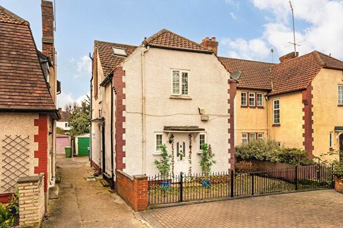 5 Bedroom Semi Detached House For Sale In Argyle Road, Ealing, W13