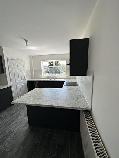 4 Bedroom Semi-Detached House To Rent In Wood Lane, Church Warsop, Mansfield, NG20
