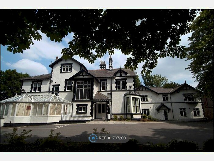 2 Bedroom Flat To Rent In Lyndhurst Road, Liverpool, L18