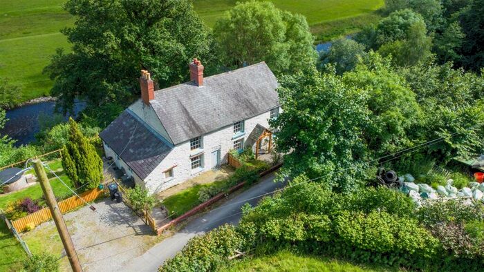 6 Bedroom Cottage For Sale In Rhewl, Llangollen, LL20