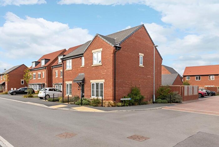 4 Bedroom Detached House For Sale In Woodall Gate, Howden, Goole, DN14