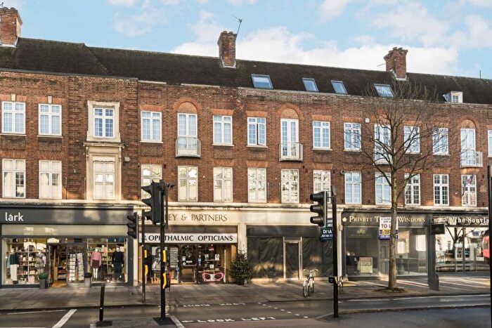 4 Bedroom House To Rent In Colston Road, East Sheen, SW14