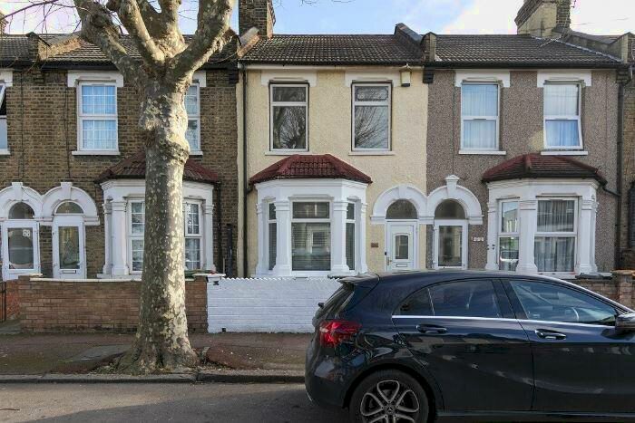 3 Bedroom Terraced House To Rent In Latimer Avenue, London, E6