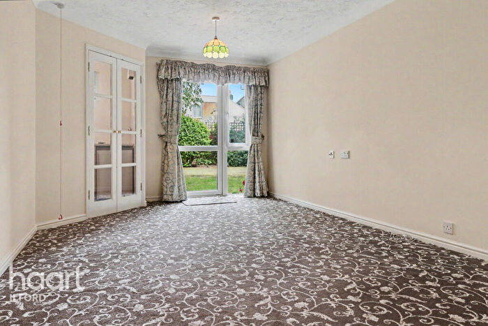 1 Bedroom Retirement Property To Rent In Morland Road, Ilford, IG1