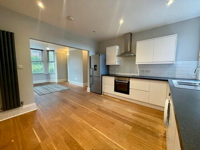 2 Bedroom Flat To Rent In Archibald Road, Exeter, EX1