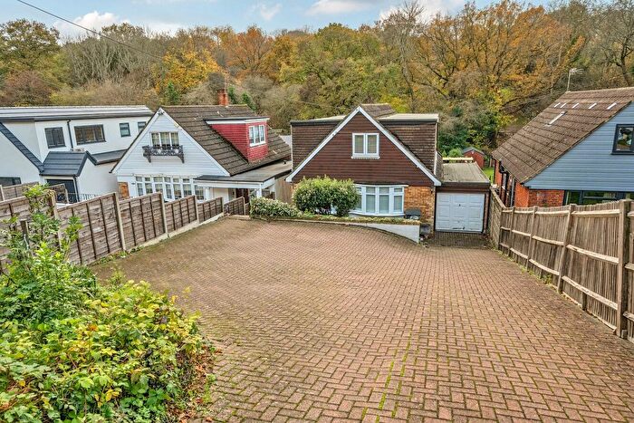 4 Bedroom Detached House For Sale In The Grove, Biggin Hill, Westerham, TN16
