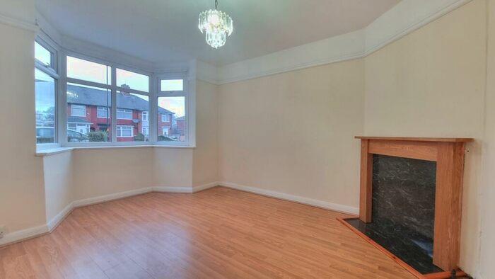 3 Bedroom House To Rent In Walmer Grove, Birmingham, B23