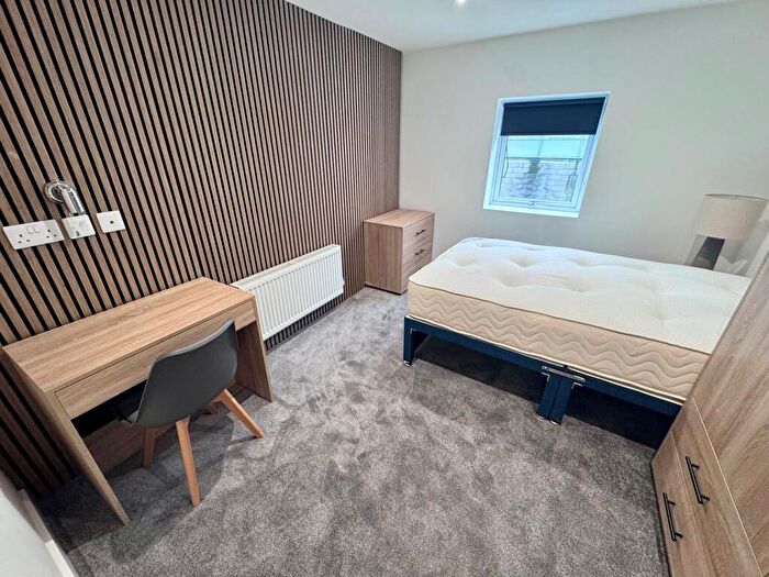 5 Bedroom House Of Multiple Occupation To Rent In Olive Street, Sunderland, SR1