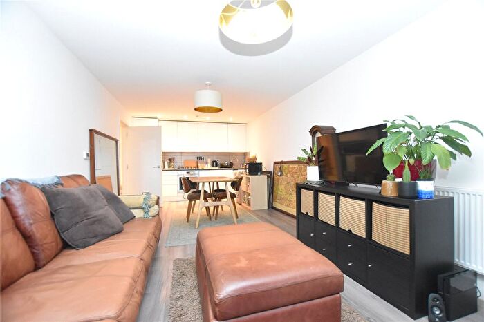 1 Bedroom Flat To Rent In Suffolk Road, London, SE25