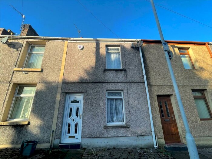 3 Bedroom House To Rent In Hamilton Street, Landore, SA1