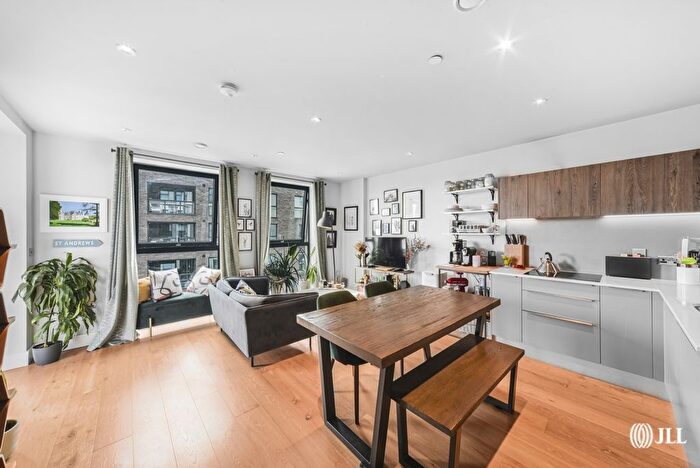 1 Bedroom Flat For Sale In St. Josephs Street, London, SW8