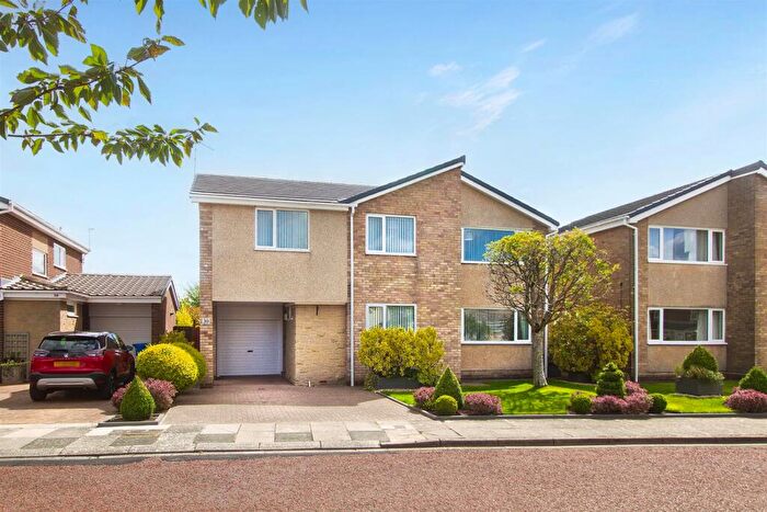 6 Bedroom Detached House For Sale In Ghyll Edge, Morpeth, NE61