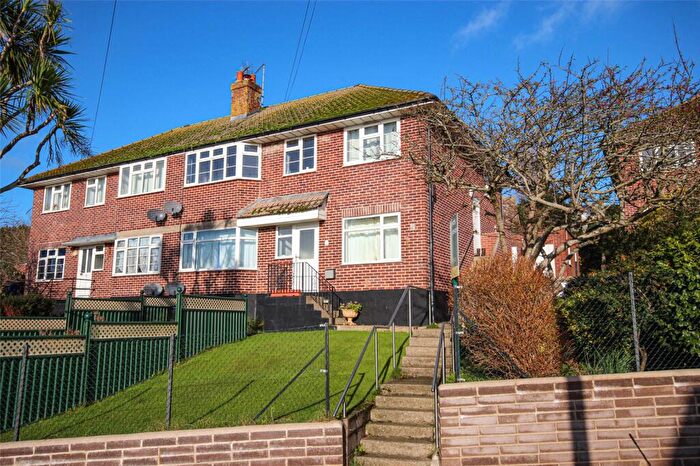 2 Bedroom Apartment For Sale In Summerhill Road, Lyme Regis, Dorset, DT7