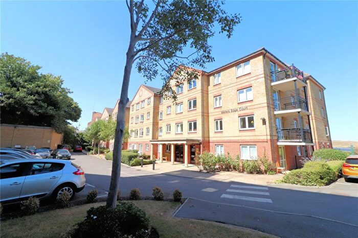 1 Bedroom Flat For Sale In Waters Edge Court, Wharfside Close, Erith, Kent, DA8
