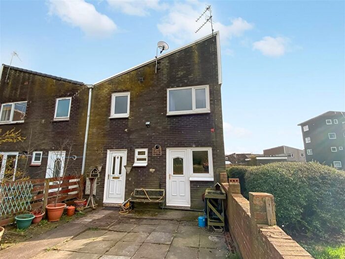 3 Bedroom Terraced House For Sale In Airton Place, Newton Aycliffe, DL5