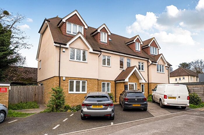 1 Bedroom Flat For Sale In Fielding Lane, Bromley, BR2