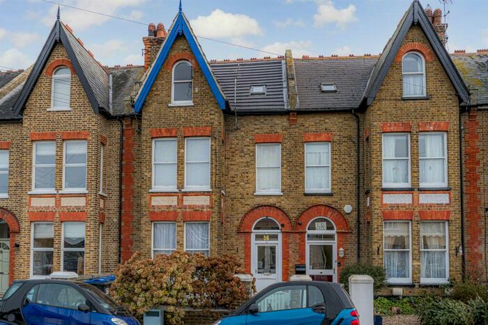 1 Bedroom Flat To Rent In Beacon Road, Herne Bay, CT6