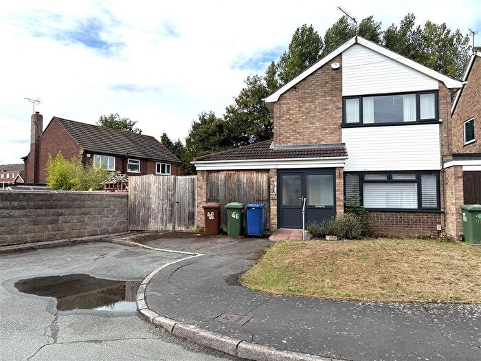 3 Bedroom Detached House For Sale In Rishworth Avenue, Rugeley, WS15