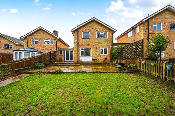 3 Bedroom Detached House For Sale In Millbrook Road, Crowborough, TN6