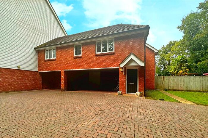 2 Bedroom House For Sale In Finch Close, Faversham, Kent, ME13