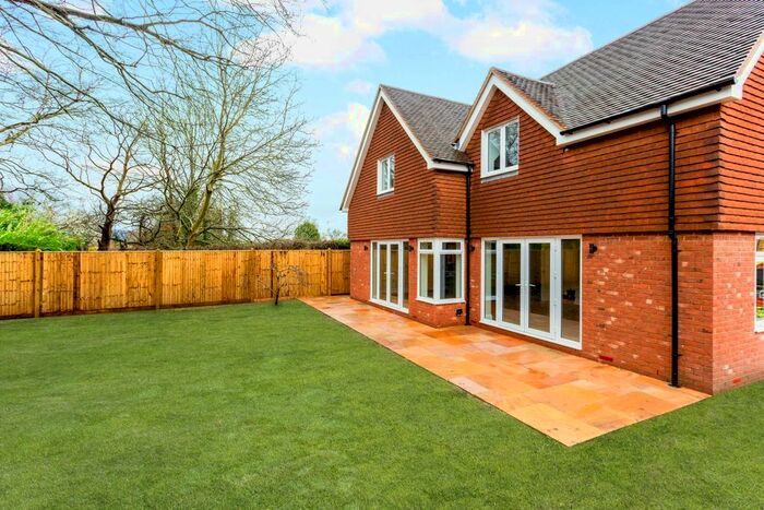4 Bedroom Detached House To Rent In Witches Lane, Chipstead, Sevenoaks, TN13
