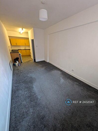 1 Bedroom Flat To Rent In Oldham Street, Manchester, M4