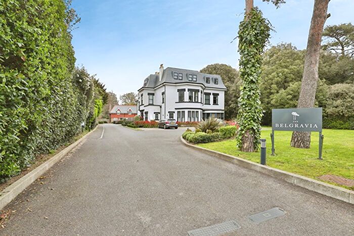 2 Bedroom Flat For Sale In Christchurch Road, Bournemouth, Dorset, BH1