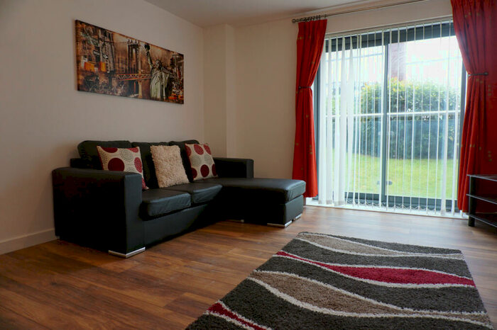 1 Bedroom Apartment To Rent In Bouverie Court, Leeds, West Yorkshire, LS9