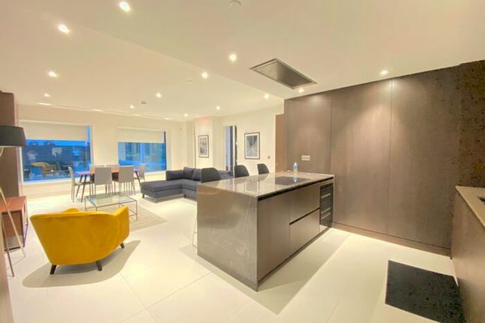 2 Bedroom Flat To Rent In Water Lane, London, EC3R