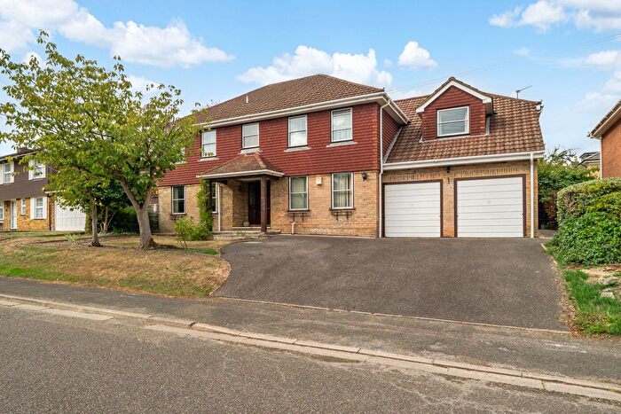 5 Bedroom Detached House For Sale In St. Huberts Close, Gerrards Cross, Buckinghamshire, SL9