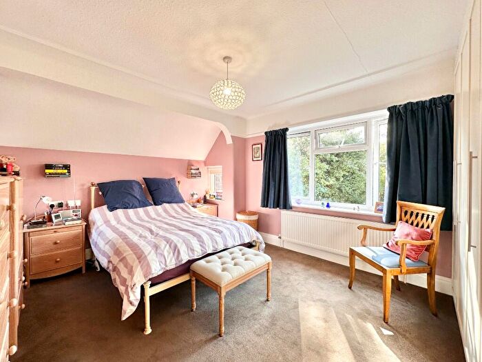 3 Bedroom Detached House For Sale In Craddock Road, Sale, Trafford, Greater Manchester, M33