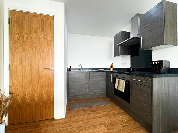 1 Bedroom Flat To Rent In Duke, Oldham Road, Failsworth, M35