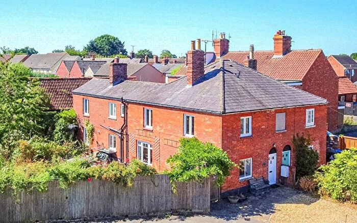 3 Bedroom Semi-Detached House To Rent In The Poplars, Rowde, Devizes, Wiltshire, SN10