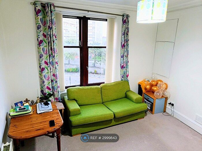 1 Bedroom Flat To Rent In Justice Street, Aberdeen, AB11