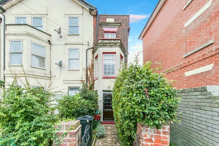 4 Bedroom End Of Terrace House To Rent In Main Road, Dovercourt, Harwich, CO12