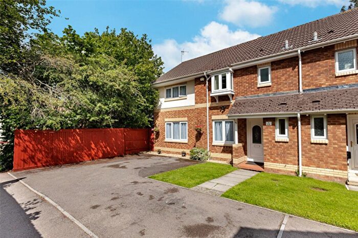 5 Bedroom Semi Detached House For Sale In Allen Close, Old St Mellons, Cardiff, CF3
